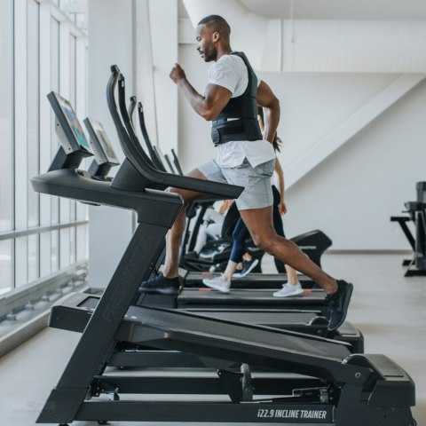 FREEMOTION BIEŻNIA ELEKTRYCZNA INCLINE TRAINER i22.9 FREEMOTION BIEŻNIA ELEKTRYCZNA INCLINE TRAINER i22.9